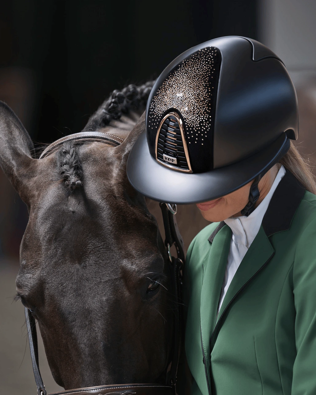 KEP Italia – technologia, perfekcja i bezpieczeństwo klasy premium w kaskach jeździeckich